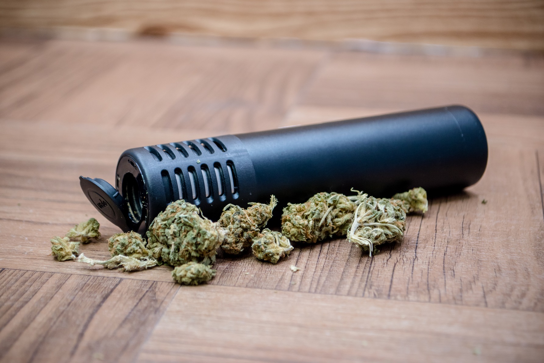 dry herb marijuana vaporizer usage